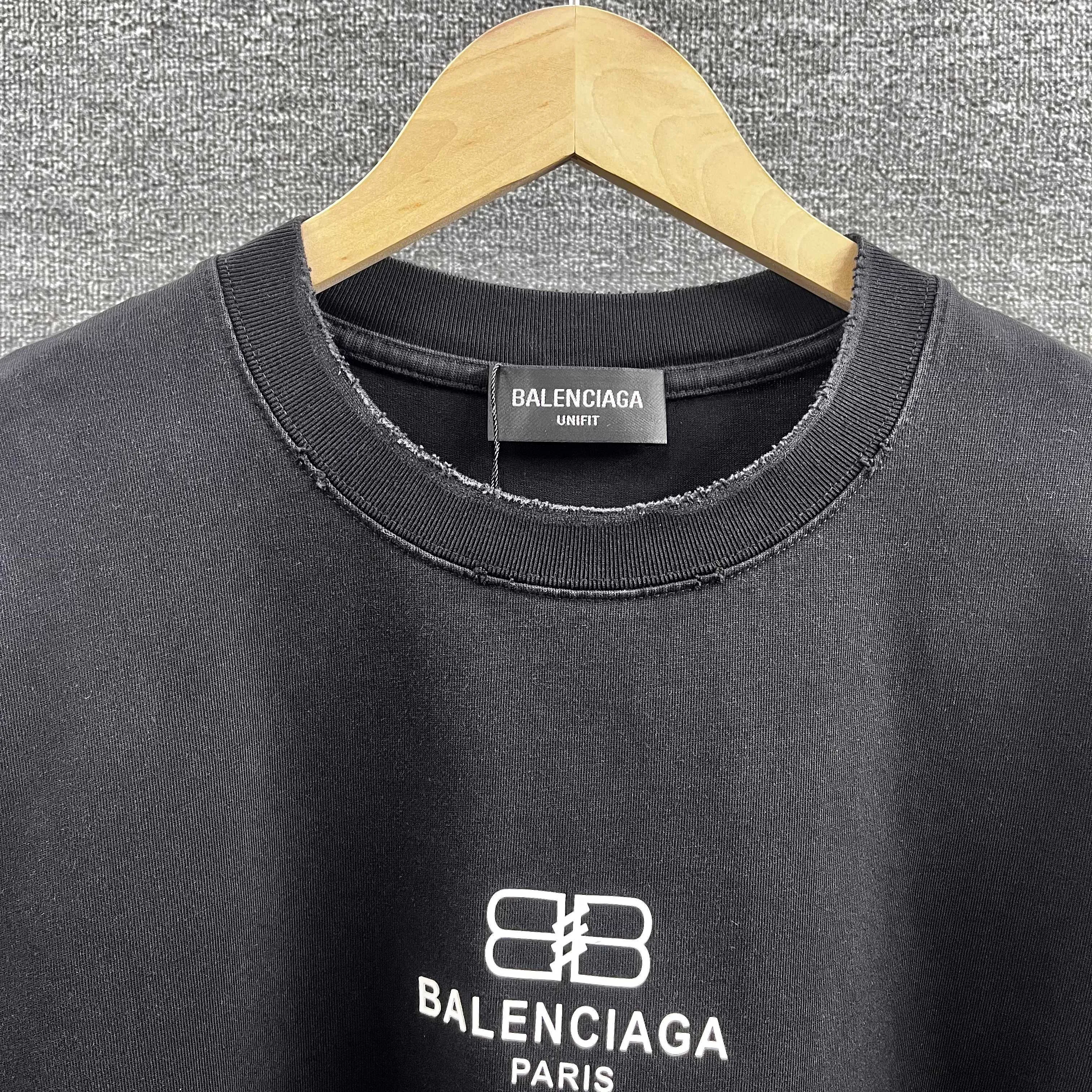 BAL*ENciaga* * 2026 New Arrival logo T Same Style ： Size：S （100-140 ） M （130-160 ） L （150-175 ） XL （160-185 ） XXL （180-220 ）